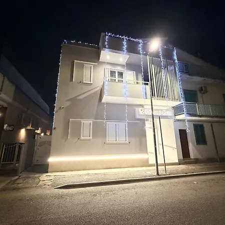 D'annunzio לינה וארוחת בוקר 3*