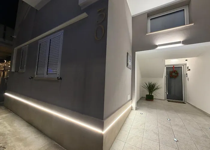 D'annunzio לינה וארוחת בוקר