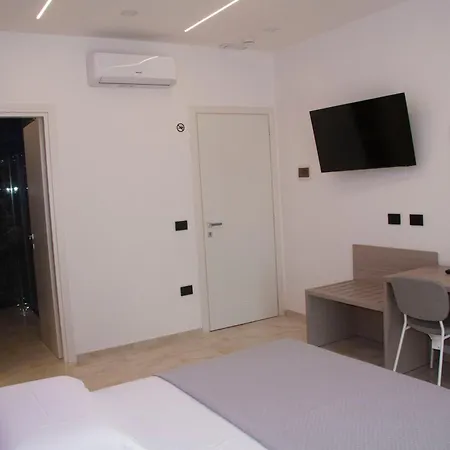 Alojamento de Acomodação e Pequeno-almoço D'annunzio Martinsicuro